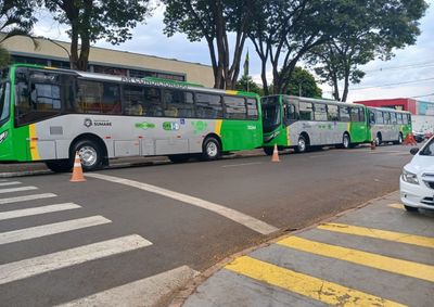 Novos ve&iacute;culos contam com acessibilidade, ar-condicionado e Wi-Fi; munic&iacute;pio j&aacute; incorporou nove &ocirc;nibus novos desde o in&iacute;cio da atual gest&atilde;o
