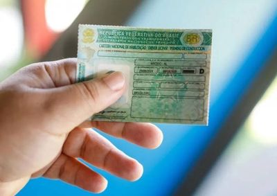 Medida do Contran estende at&eacute; 9 de dezembro a validade de documentos vencidos desde junho; regi&atilde;o de Campinas tem 73,8 mil CNHs beneficiadas