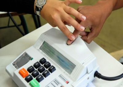 TRE-SP confirma que aus&ecirc;ncia do cadastro biom&eacute;trico n&atilde;o impede o voto; eleitor deve estar com o t&iacute;tulo regular e apresentar documento oficial com foto