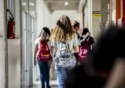 Processo seletivo oferece cursos de n&iacute;vel m&eacute;dio, t&eacute;cnico e especializa&ccedil;&atilde;o; inscri&ccedil;&otilde;es seguem at&eacute; 3 de novembro