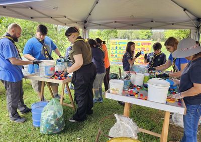 A&ccedil;&atilde;o realizada pelo Grupo Escoteiro Quilombo e estudantes da FAM apoiou o trabalho da ONG Viralatinhas, que transforma materiais recicl&aacute;veis em recursos 
