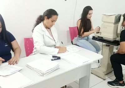 Mutir&atilde;o realizou 210 cirurgias de catarata e ampliou a oferta de consultas e exames especializados; programa busca reduzir filas de espera at&eacute; o fim 2026