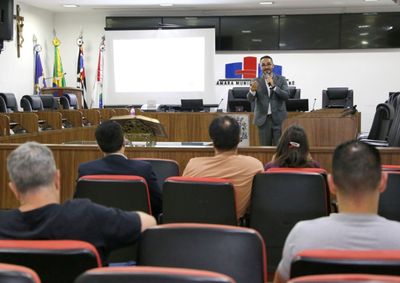 Proposta que define receitas e despesas do munic&iacute;pio para 2027 foi apresentada na C&acirc;mara; participa&ccedil;&atilde;o limitada chama aten&ccedil;&atilde;o diante da import&acirc;ncia das dec