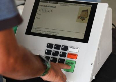 Resolu&ccedil;&atilde;o do TSE assegura o tempo necess&aacute;rio para votar; empresas devem organizar as escalas para permitir o exerc&iacute;cio do direito de votar