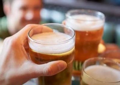 Eleitores poder&atilde;o comprar e consumir bebidas alco&oacute;licas durante o primeiro turno; regras variam entre os estados
