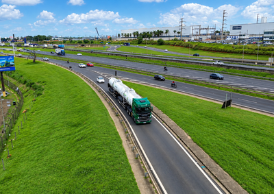 Projeto da TransJordano prev&ecirc; 100 caminh&otilde;es movidos a combust&iacute;vel renov&aacute;vel at&eacute; dezembro e estrutura pontos de abastecimento em Sumar&eacute;, Rib Preto e Cubat&atilde;o