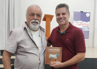 Evento no Centro Cultural Dr. Jos&eacute; Nivaldo contou com palestra de Fernando Farias Guerra e reuniu amantes da hist&oacute;ria e da cultura de Surubim