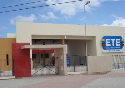 Inscri&ccedil;&otilde;es seguem at&eacute; 2 de julho para os cursos de Administra&ccedil;&atilde;o e Inform&aacute;tica; sele&ccedil;&atilde;o integra edital estadual com mais de 8 mil vagas