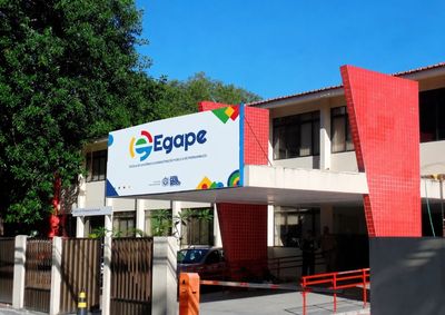 Oportunidades est&atilde;o distribu&iacute;das em 40 cursos e os interessados j&aacute; podem se inscrever pelo site da institui&ccedil;&atilde;o estadual