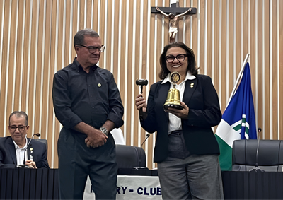Solenidade realizada na C&acirc;mara de Surubim marcou a abertura do Ano Rot&aacute;rio 2026/2027 e reuniu associados e representantes do Distrito 4500
