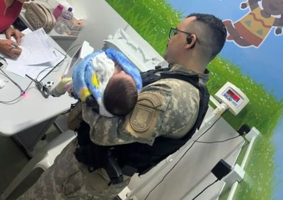 Anderson Gon&ccedil;alves, o Sans&atilde;o, contou &agrave; R&aacute;dio Pop FM que treinamento no SAMU e na Pol&iacute;cia Militar foi decisivo para salvar a vida do rec&eacute;m-nascido