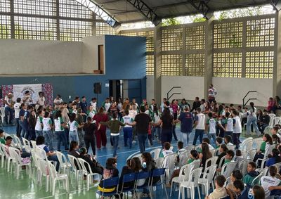 Aula-espet&aacute;culo com as Filhas de Baracho reuniu estudantes nesta semana e destacou a import&acirc;ncia da ciranda como patrim&ocirc;nio cultural