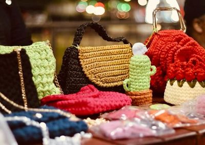 Evento acontece neste s&aacute;bado e domingo, das 16h &agrave;s 20h, com artesanato, gastronomia e produtos de expositores locais