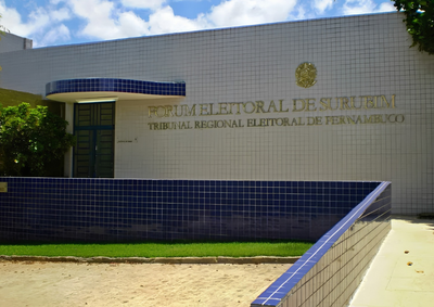 Altera&ccedil;&otilde;es atingem se&ccedil;&otilde;es que funcionavam em duas escolas; eleitores devem ficar atentos aos novos locais no dia da vota&ccedil;&atilde;o