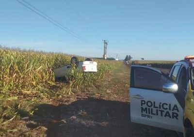 Ve&iacute;culo foi encontrado capotado em uma lavoura de milho, mas o condutor n&atilde;o estava no local quando a pol&iacute;cia chegou para atender a ocorr&ecirc;ncia