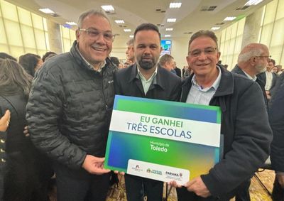 Contrato foi assinado na manh&atilde; desta quarta-feira (24); iniciativa prev&ecirc; a constru&ccedil;&atilde;o de 40 unidades em 31 munic&iacute;pios do Estado