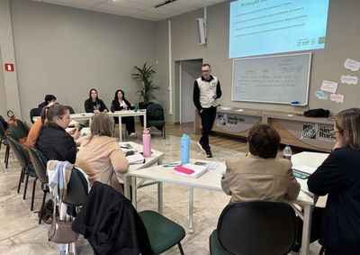 Interessados podem realizar suas inscri&ccedil;&otilde;es por meio de um formul&aacute;rio online; aulas iniciam na pr&oacute;xima ter&ccedil;a-feira (07)