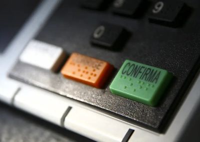 Candidatos ficam proibidos de participar de inaugura&ccedil;&otilde;es, governos suspendem publicidade institucional e conven&ccedil;&otilde;es partid&aacute;rias come&ccedil;am ainda neste m&ecirc;s