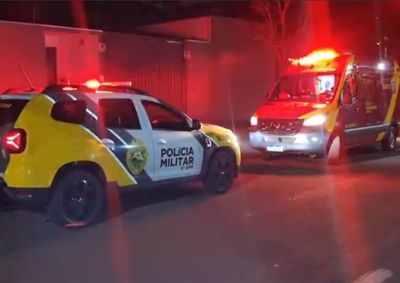 V&iacute;tima de 54 anos foi agredida por dois suspeitos e precisou atravessar o rio para fugir