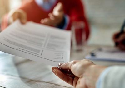 Rela&ccedil;&atilde;o divulgada pela Ag&ecirc;ncia do Trabalhador re&uacute;ne oportunidades em diferentes setores, como com&eacute;rcio, ind&uacute;stria, constru&ccedil;&atilde;o civil e mais