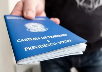 Rela&ccedil;&atilde;o divulgada pela Ag&ecirc;ncia do Trabalhador re&uacute;ne oportunidades no com&eacute;rcio, ind&uacute;stria, constru&ccedil;&atilde;o civil e outros setores
