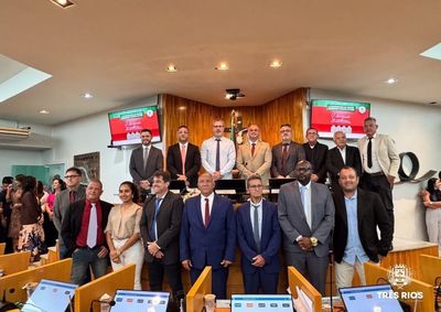 Cerim&ocirc;nia na C&acirc;mara Municipal marcou o in&iacute;cio da nova gest&atilde;o, com discursos de gratid&atilde;o e compromisso com toda a popula&ccedil;&atilde;o trirriense.