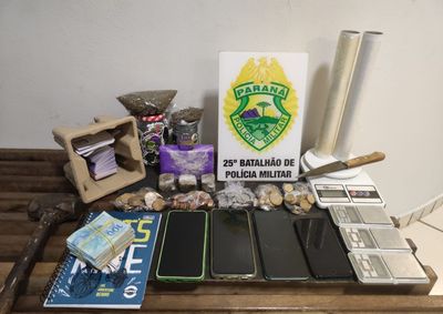 Os detidos utilizavam uma motocicleta para vender o entorpecente na Capital da Amizade