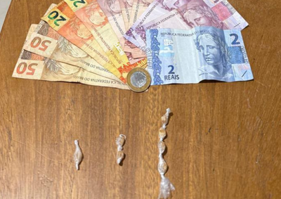 De acordo com a corpora&ccedil;&atilde;o, as equipes intensificaram o patrulhamento ap&oacute;s den&uacute;ncias de que estaria ocorrendo a venda de entorpecentes na rua Guadiana