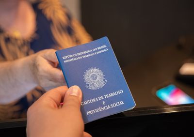 N&atilde;o &eacute; necess&aacute;rio fazer agendamento pr&eacute;vio. O hor&aacute;rio de funcionamento para atendimento &eacute; das 8h &agrave;s 12h e das 13h &agrave;s 17h