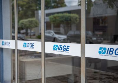 Inscri&ccedil;&otilde;es seguem abertas at&eacute; 1&ordm; de julho pela internet; sal&aacute;rios chegam a R$ 4 mil, al&eacute;m de benef&iacute;cios, para atua&ccedil;&atilde;o regionalizada