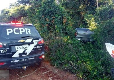 Ve&iacute;culo levado das imedia&ccedil;&otilde;es do hospital Uopeccan foi localizado &agrave; margem de um canavial, na sa&iacute;da para Serra dos Dourados