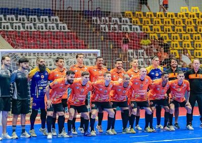 Equipe de Umuarama convoca o torcedor para lotar o gin&aacute;sio &agrave;s 15h e empurrar o time na abertura do Grupo K; nova etapa re&uacute;ne 36 clubes no Paran&aacute;
