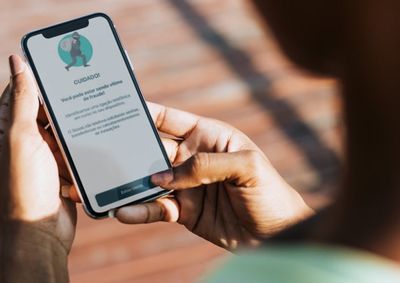 Cooperativa orienta aten&ccedil;&atilde;o redobrada e boas pr&aacute;ticas no uso de canais digitais