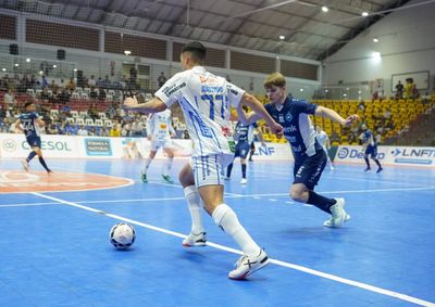 Equipe deixa de lado elimina&ccedil;&atilde;o na Copa LNF e concentra esfor&ccedil;os em resultados que possam assegurar a classifica&ccedil;&atilde;o para a pr&oacute;xima fase