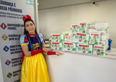 A arrecada&ccedil;&atilde;o foi realizada pelo Projeto Ponto de Cor, idealizado pela advogada e volunt&aacute;ria Francielly Foiani Ramirez Kramer, conhecida como Princesa Fran