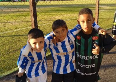 Revelados na ACERU, Pedro, Jo&atilde;o e Felipe participam da New Cup de Inverno com grandes clubes brasileiros e estrangeiros