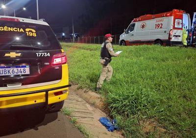Queda ocorreu no in&iacute;cio da noite desta quinta-feira e mobilizou equipes de socorro m&eacute;dico da concession&aacute;ria de ped&aacute;gio