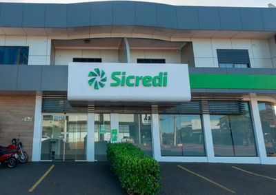 Fomento, cr&eacute;dito pessoal, financiamento de ve&iacute;culos, custeio e investimento s&atilde;o estruturados a partir do ciclo da safra e da realidade dos associados