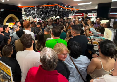 A&ccedil;&atilde;o in&eacute;dita atrai milhares de turistas no per&iacute;odo noturno, aquece a economia da fronteira e beneficia hot&eacute;is e restaurantes da regi&atilde;o