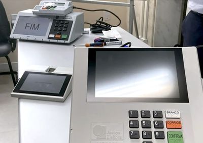 A programa&ccedil;&atilde;o inclui demonstra&ccedil;&otilde;es da urna eletr&ocirc;nica, distribui&ccedil;&atilde;o de colinhas eleitorais, palestras e exposi&ccedil;&otilde;es