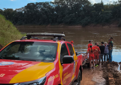 O rapaz teria entrado na &aacute;gua para tentar buscar um barco que havia se soltado da corda, nas proximidades da rampa n&aacute;utica