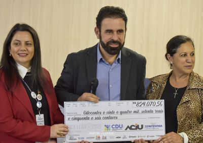 O recurso permanece no munic&iacute;pio e &eacute; utilizado para financiar a&ccedil;&otilde;es e projetos de entidades locais, sem custo adicional para o contribuinte