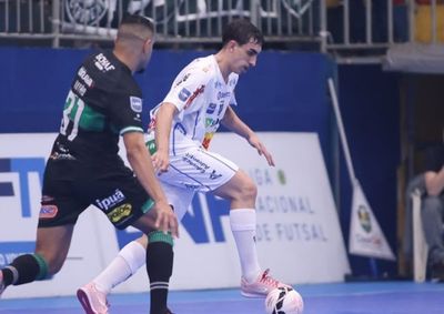 Time soma 16 pontos na classifica&ccedil;&atilde;o geral e segura a oitava coloca&ccedil;&atilde;o da LNF ap&oacute;s igualdade sem gols no Gin&aacute;sio Arrud&atilde;o