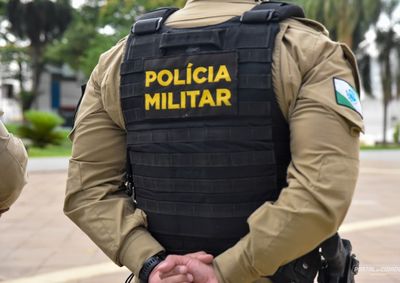 Durante o atendimento, foram constatadas perfura&ccedil;&otilde;es na regi&atilde;o do rosto da v&iacute;tima, circunst&acirc;ncia que levantou suspeitas sobre a din&acirc;mica do caso