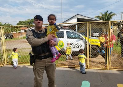 Agentes apresentaram aspectos da rotina da profiss&atilde;o, viatura e equipamentos de trabalho