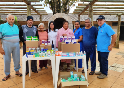 Durante o evento, a Farm&aacute;cia Pre&ccedil;o Baixo arrecadou mais de 1.700 itens, entre produtos de higiene pessoal, medicamentos e vitaminas