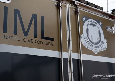 A respons&aacute;vel por atear fogo no im&oacute;vel est&aacute; sendo procurada pela Pol&iacute;cia Civil