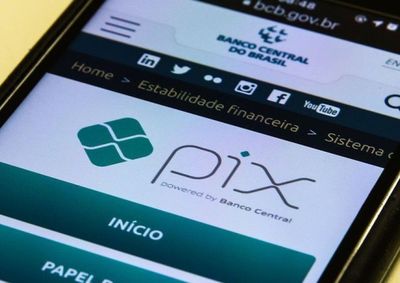 Acreditando que se tratava de uma comunica&ccedil;&atilde;o leg&iacute;tima da institui&ccedil;&atilde;o financeira, a mulher acessou um link enviado pelos criminosos
