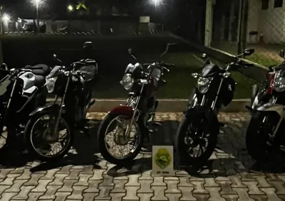 Condutores foram abordados ap&oacute;s empinarem ve&iacute;culos ao sair de sem&aacute;foro na regi&atilde;o central da cidade