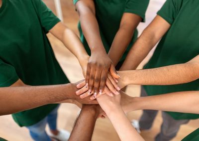 Dia Nacional do Voluntariado ganha v&iacute;deos in&eacute;ditos que revelam m&uacute;ltiplas formas de colocar a solidariedade em a&ccedil;&atilde;o